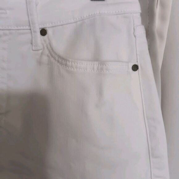 ANA White Denim Mini Skirt Sz 4 A-line Raw Hem Button Zipper Fly Closure - Picture 4 of 10